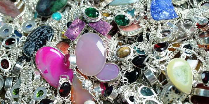 Los signos del horóscopo: fechas, símbolo, elemento y gema de cada signo